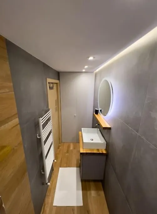 Homevision - Stylish & Serene Condo - City Center Thessaloniki Greece