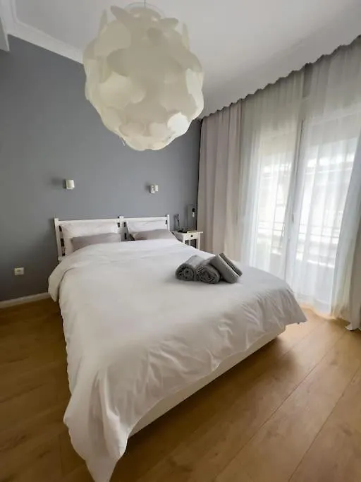 Homevision - Stylish & Serene Condo - City Center Thessaloniki
